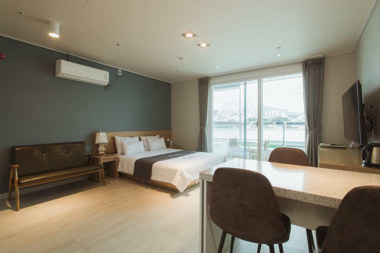Lium Spa Hostel Yeosu Exterior foto